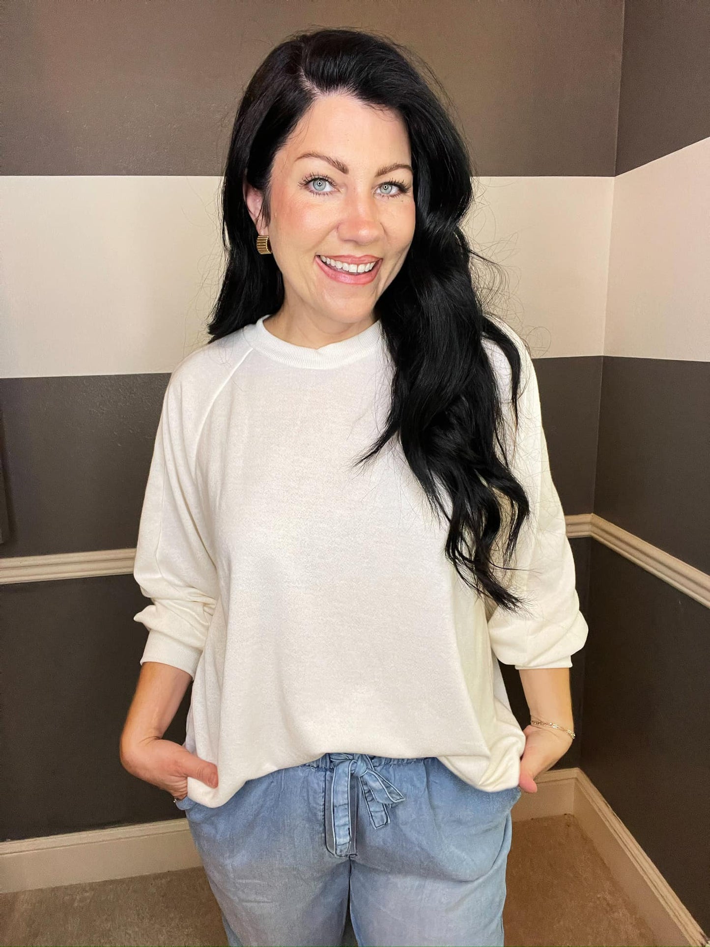 Ivory pullover- large only