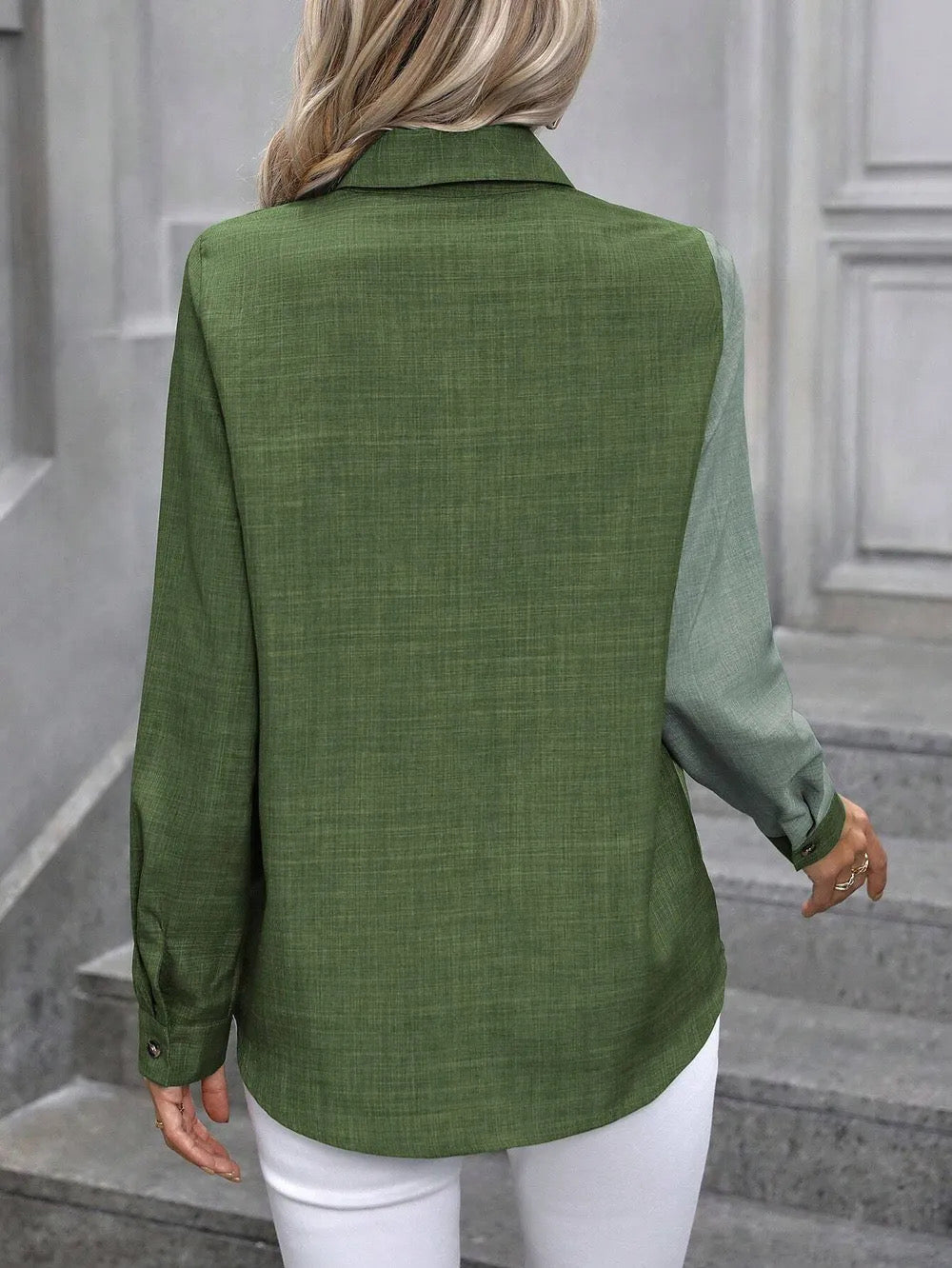 Two Tone Button Down - M